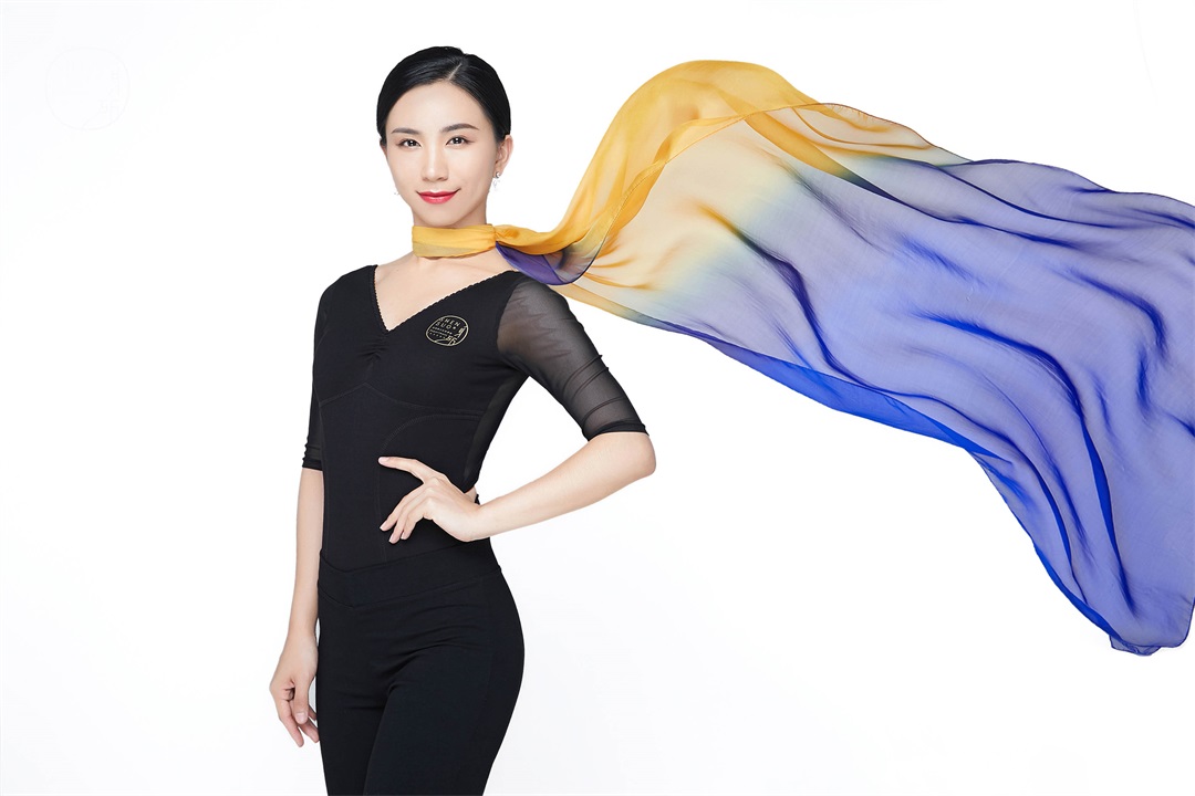 苒苒导师|心中有梦，一路优雅前行(图1)